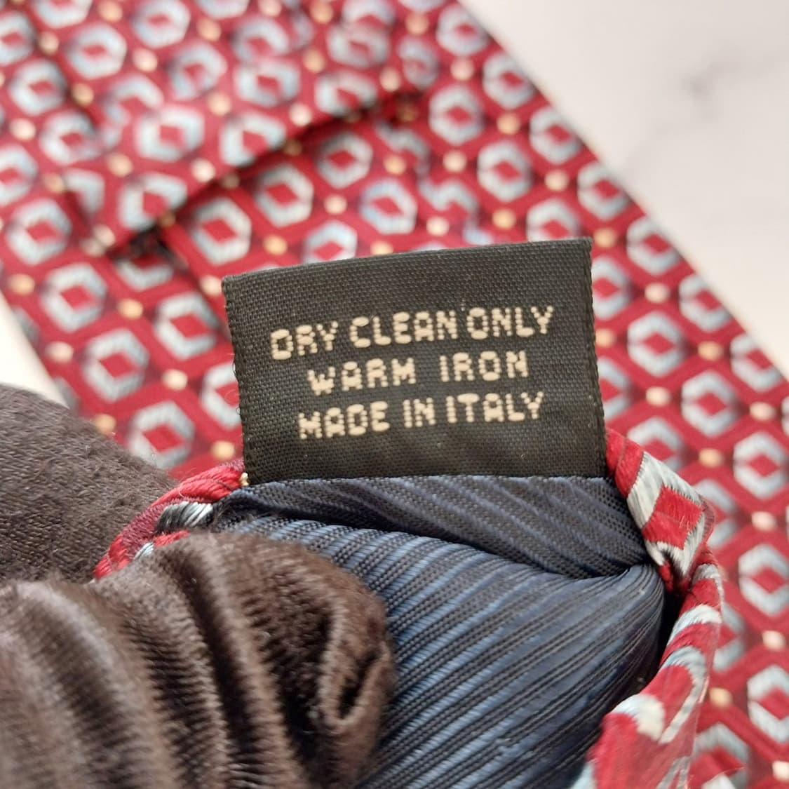 제냐 실크 레드 기하 자카드 넥타이 9.5cm A+등급 K1650
 상품이미지10