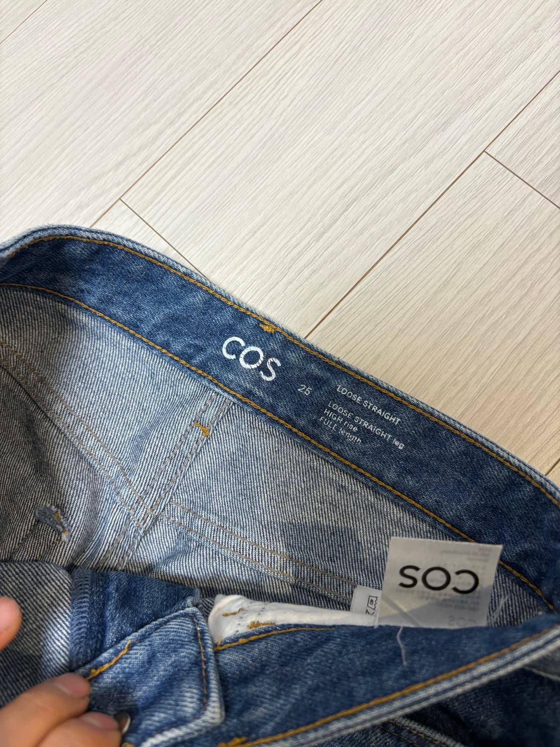 COS 코스 루즈 스트레이트 데님 중청 25 상품이미지2
