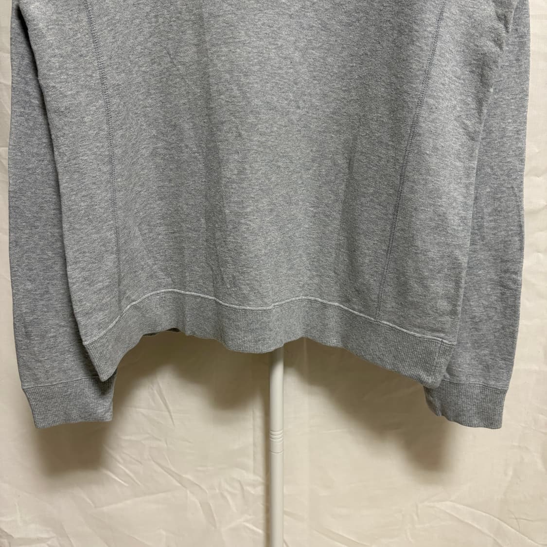 빔즈 JAPAN MADE 로고 프린트 맨투맨 스웻셔츠 / 그레이, XL 상품이미지3