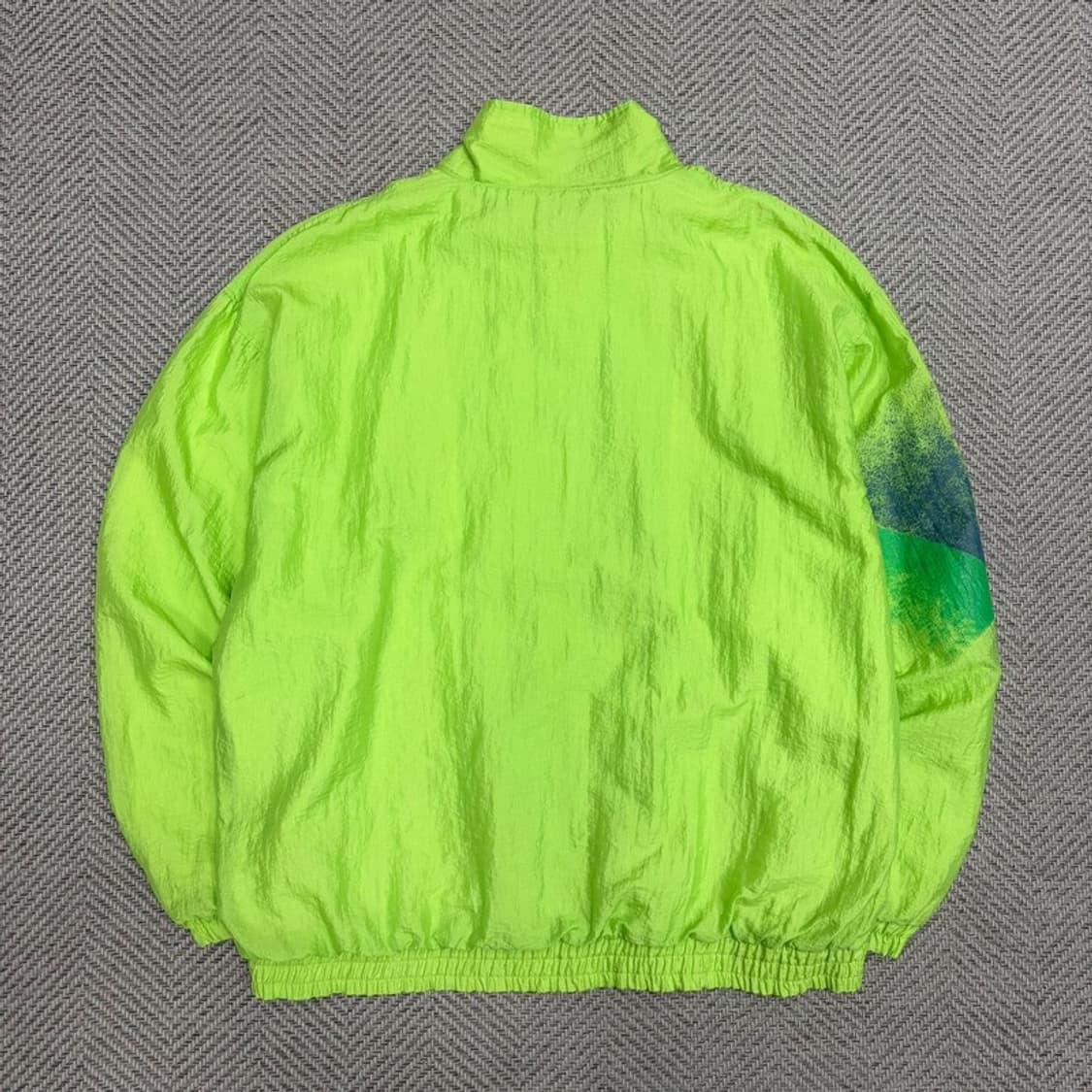 휠라 올드스쿨 페인팅 바람막이 v1287 상품이미지2