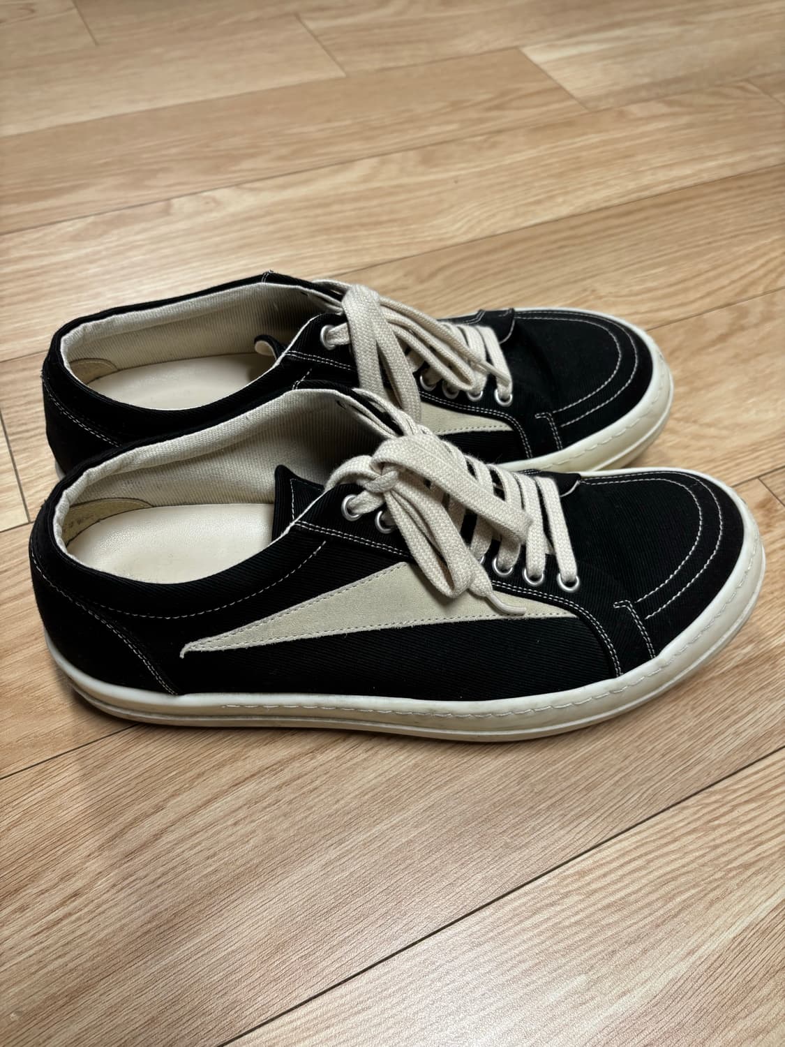 [265] 릭오웬스 다크쉐도우 빈티지 스니커즈 블랙/밀크 상품이미지4