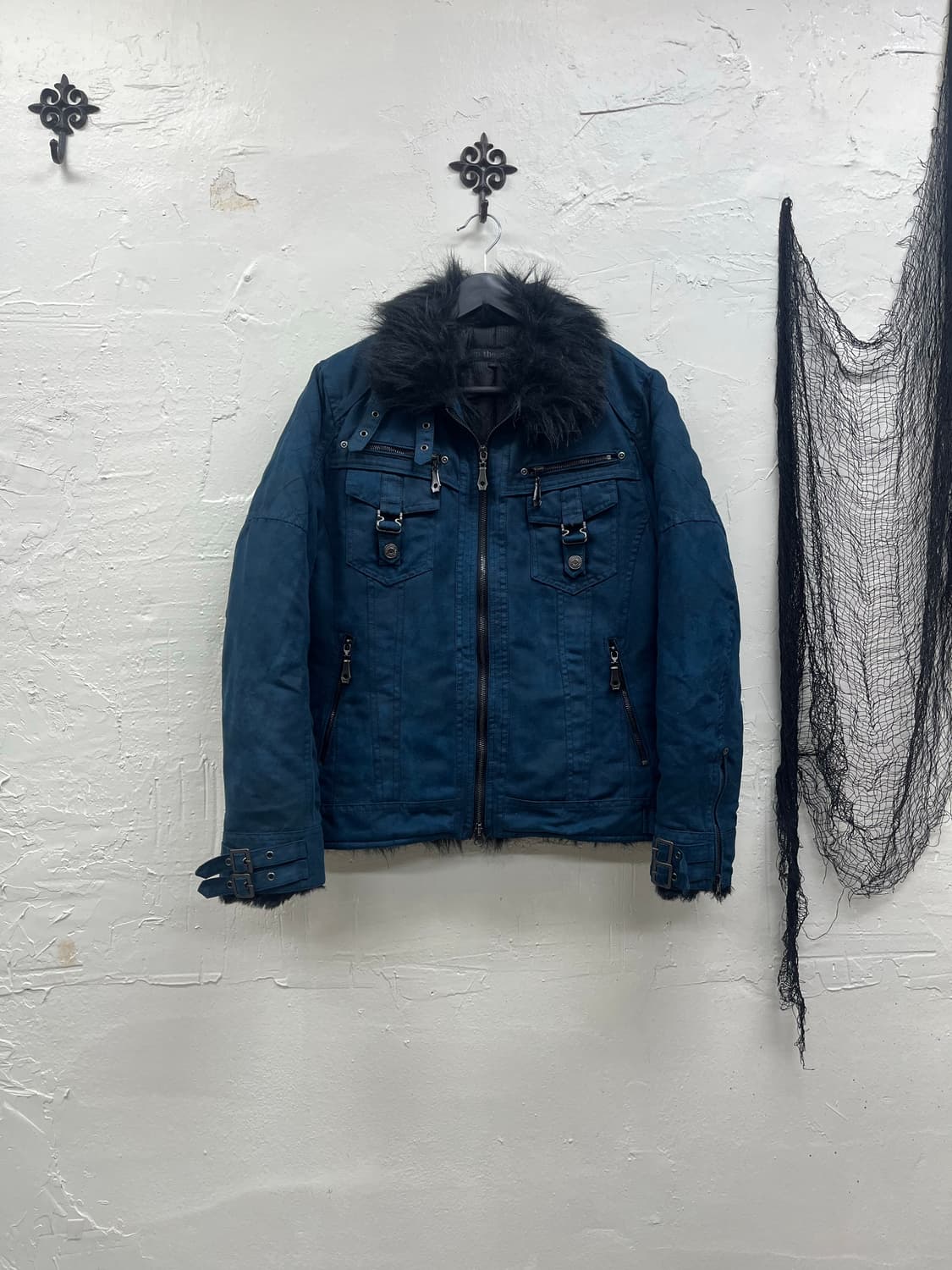 In the attic 00s dark blue trimming fur  상품이미지2