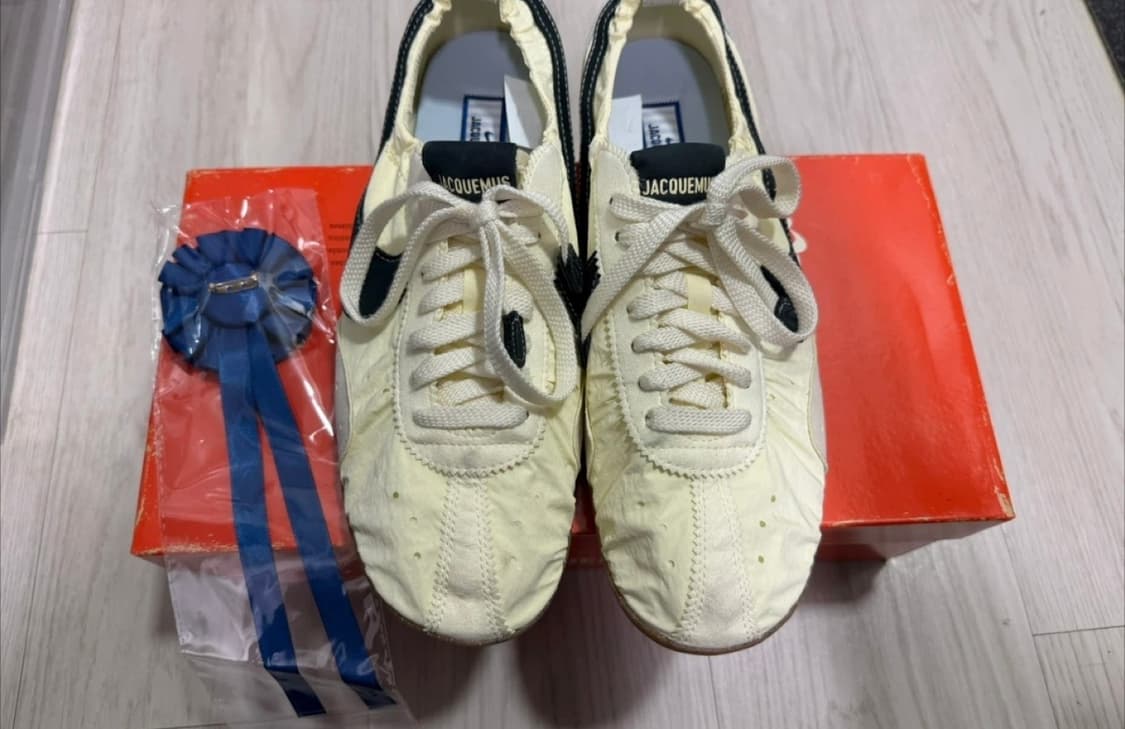 자크뮈스 문슈즈 누아르 275 팝니다. 상품이미지1