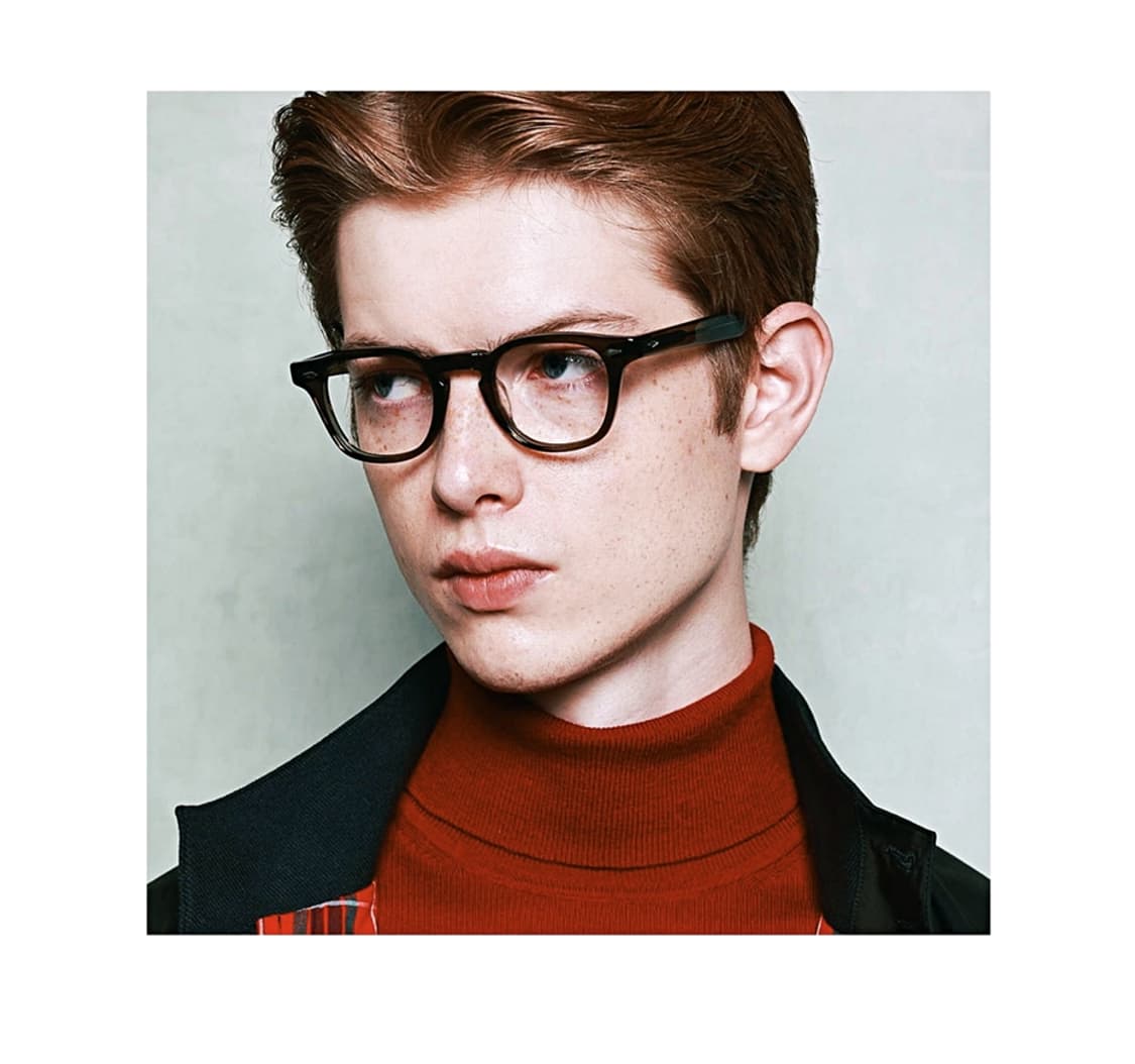 45사이즈의 다크그레이 스모크 안경 상품이미지5