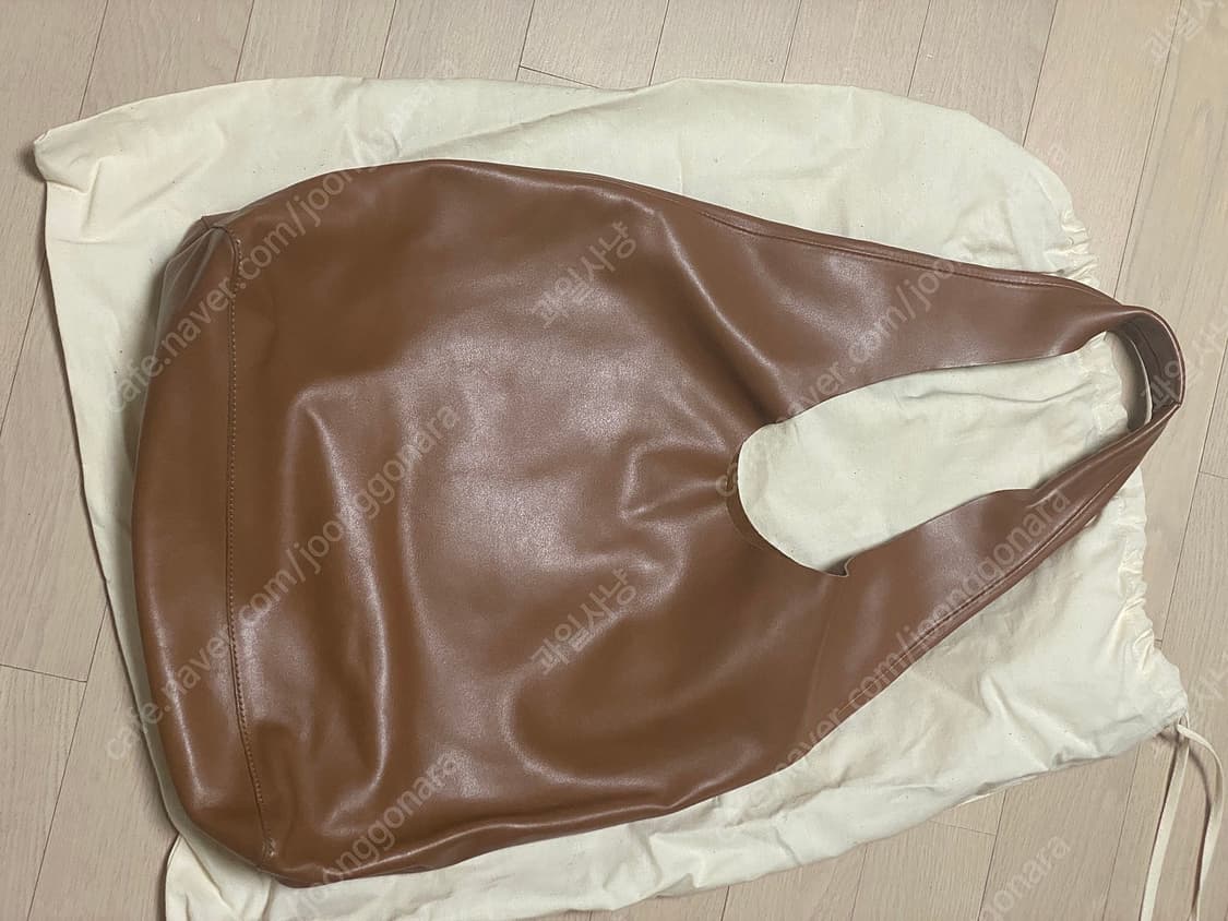 얼바닉30  레더 카멜 토트백 상품이미지2