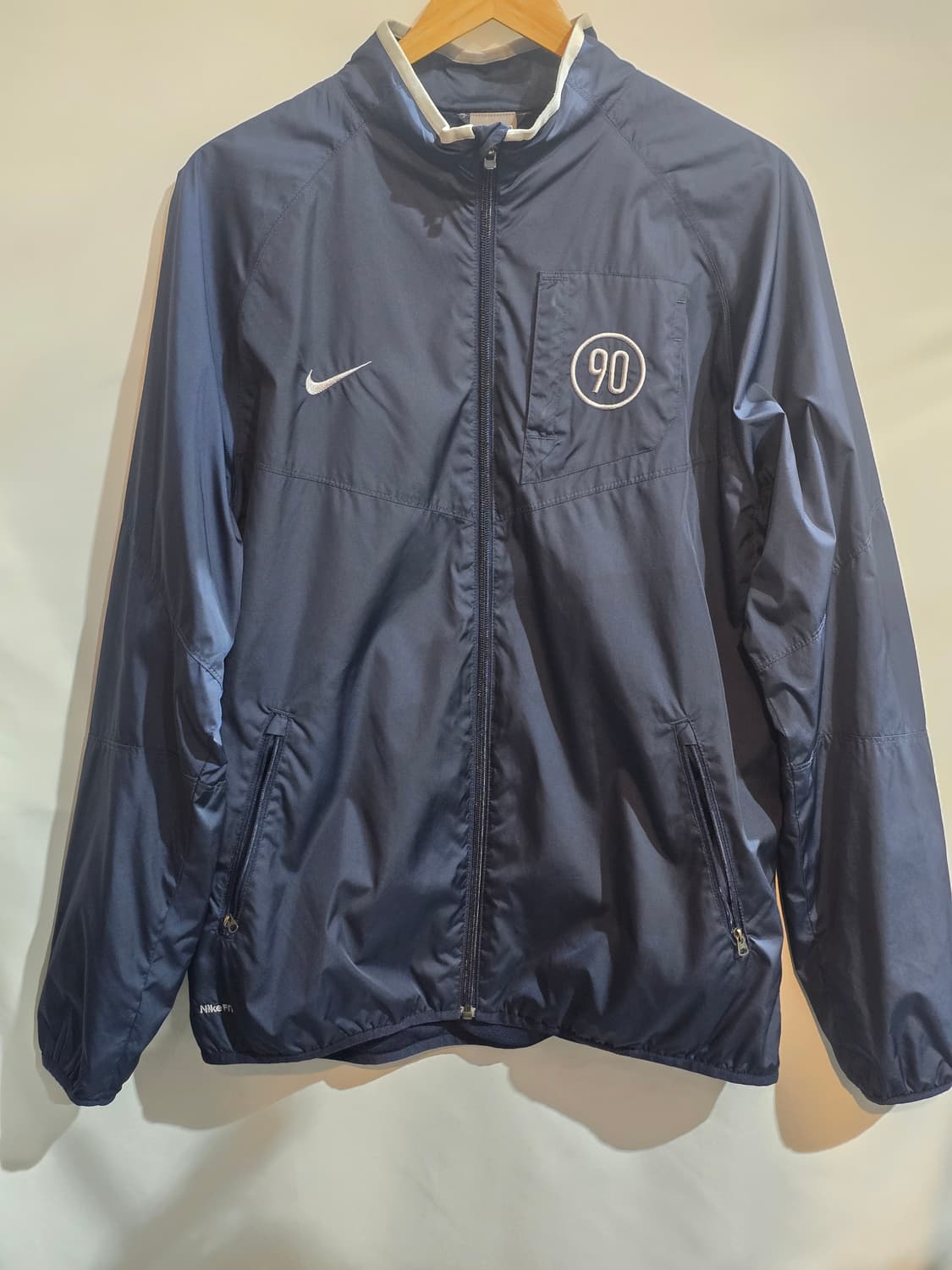 나이키 토탈90 바람막이 XL 네이비 상품이미지1