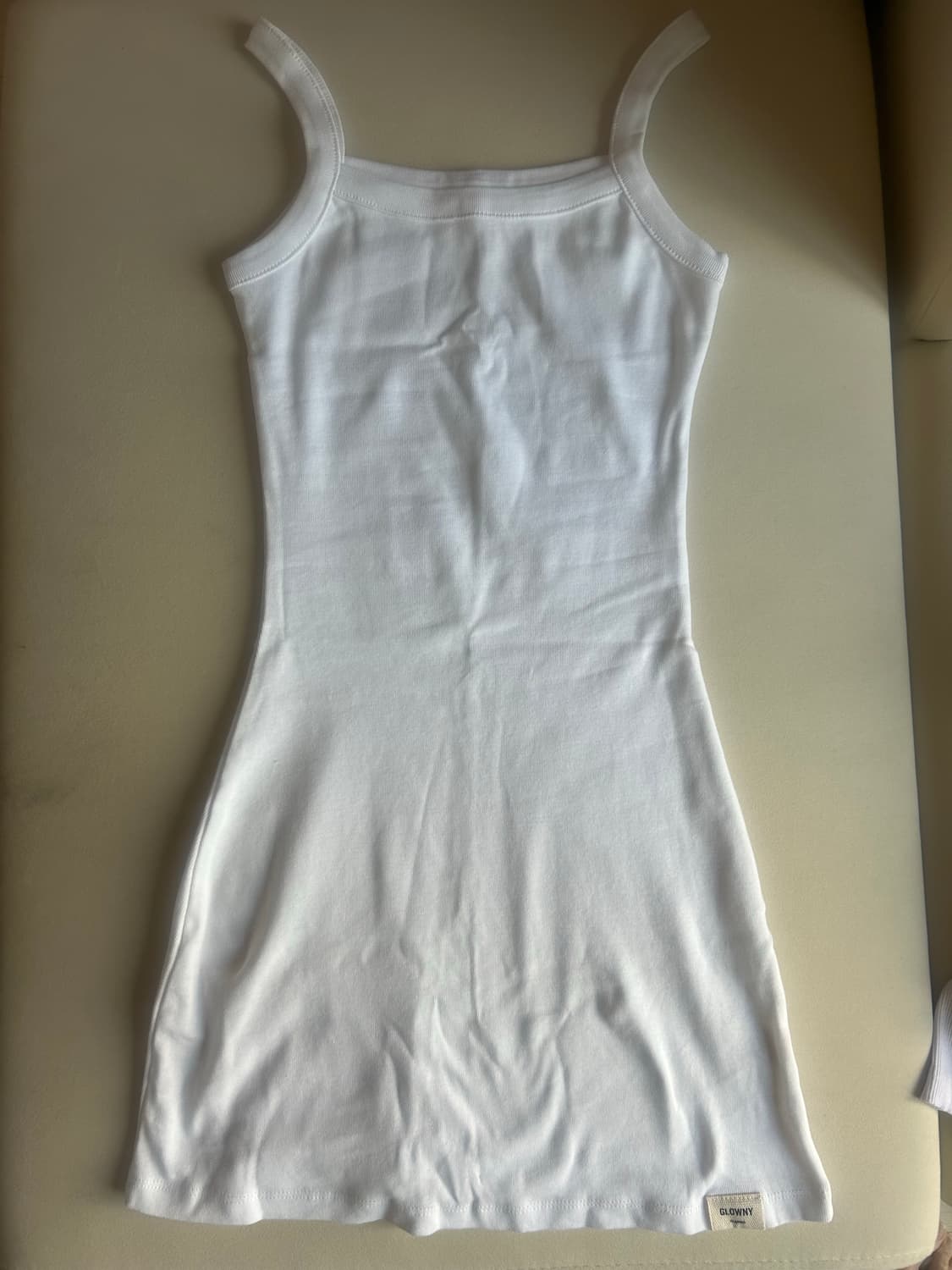 글로니클래식 탱크 드레스 화이트 상품이미지1