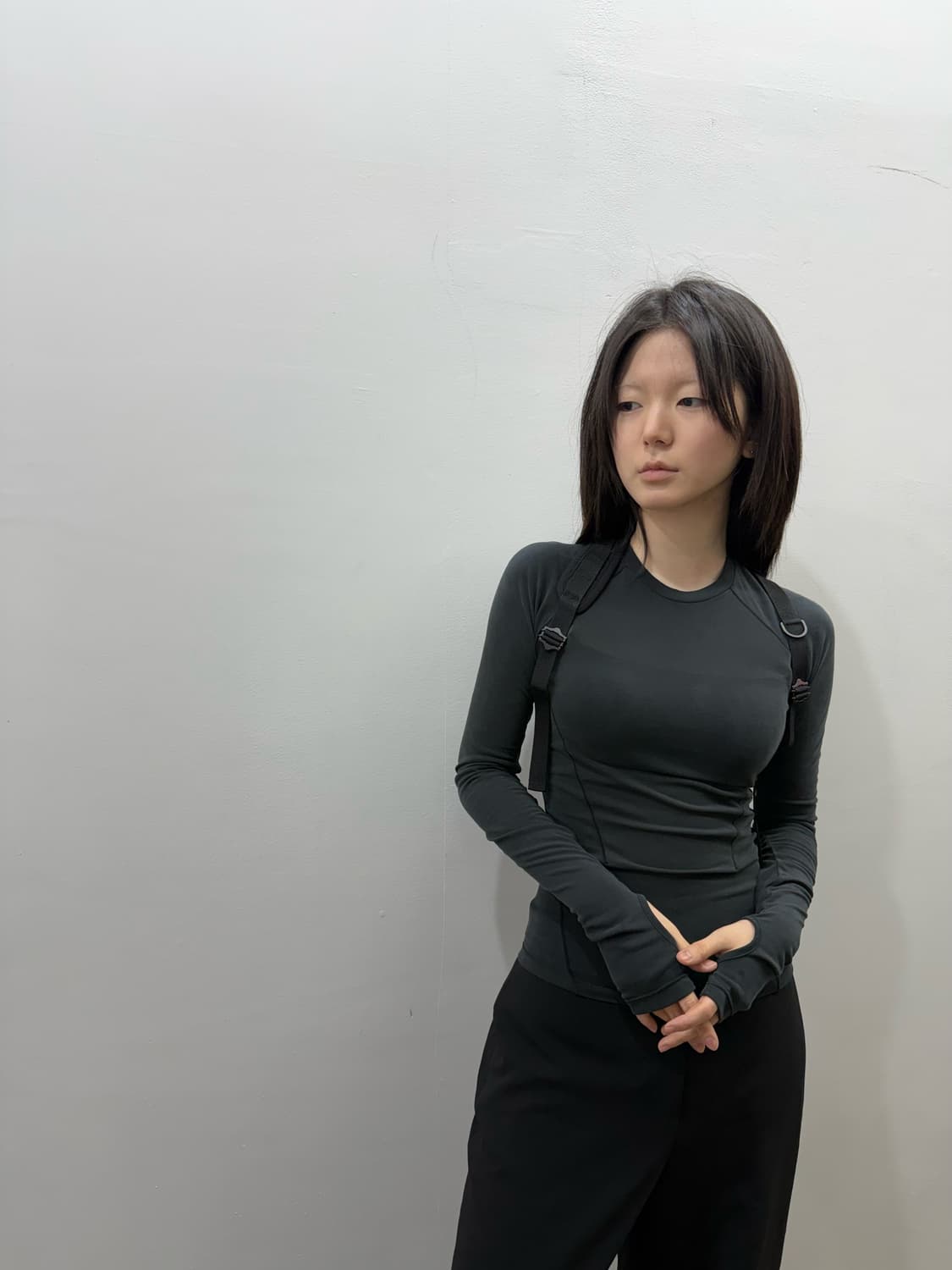 혜인서 fitted 포켓 백 롱 슬리브 상품이미지9