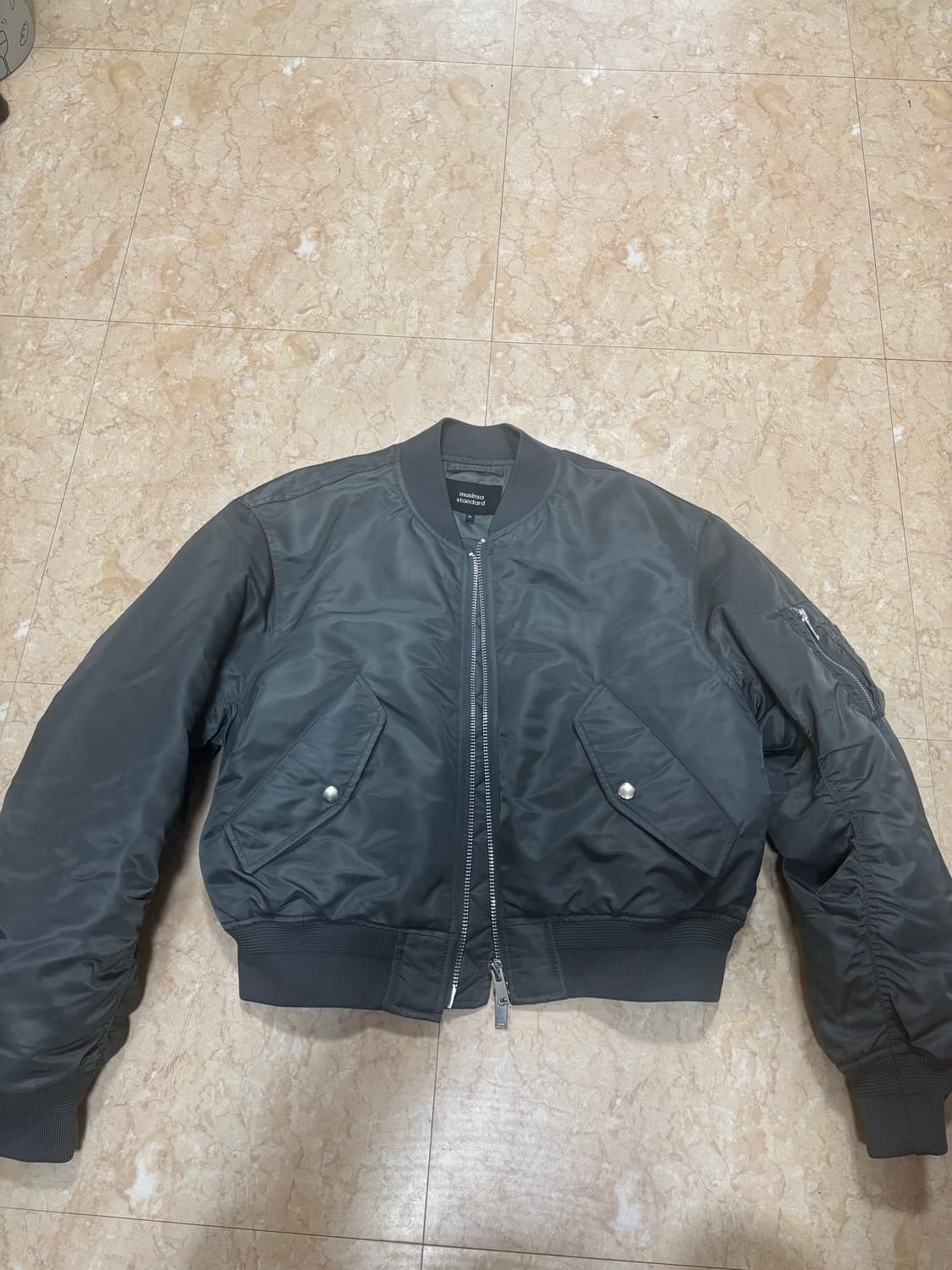 무신사 스탠다드 무탠다드 MA-1 다크그레이 m사이즈 상품이미지1