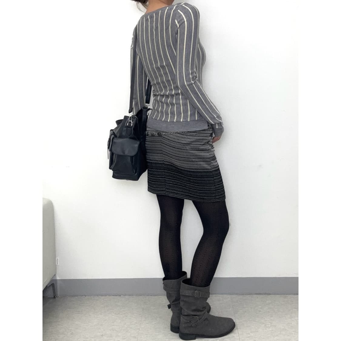 빈티지 그레이 스트라이프 롱슬리브 상품이미지3