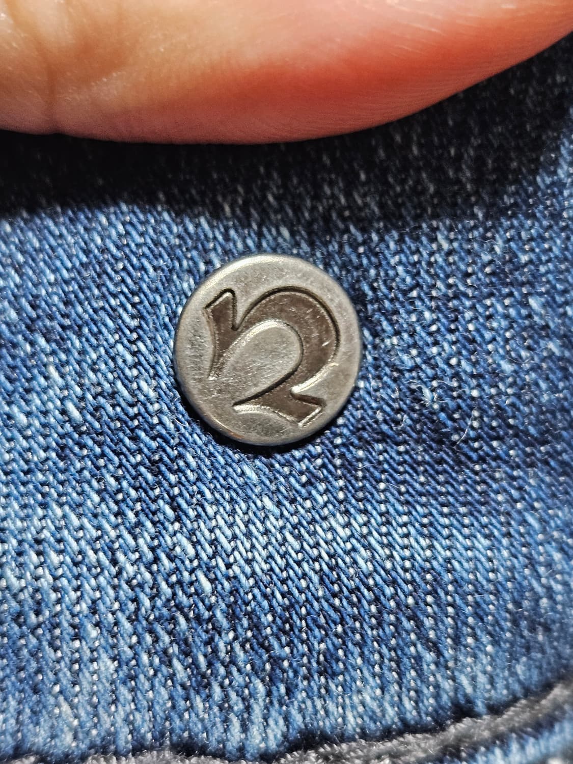 트루릴리전 슬림 스트레이트 팬츠 32 사이즈 상품이미지9