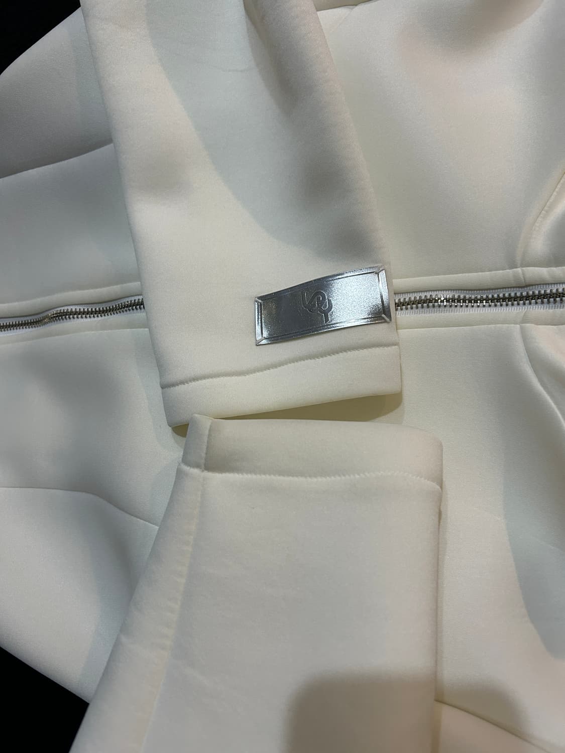 Leey 화이트 크롭 자켓 상품이미지5