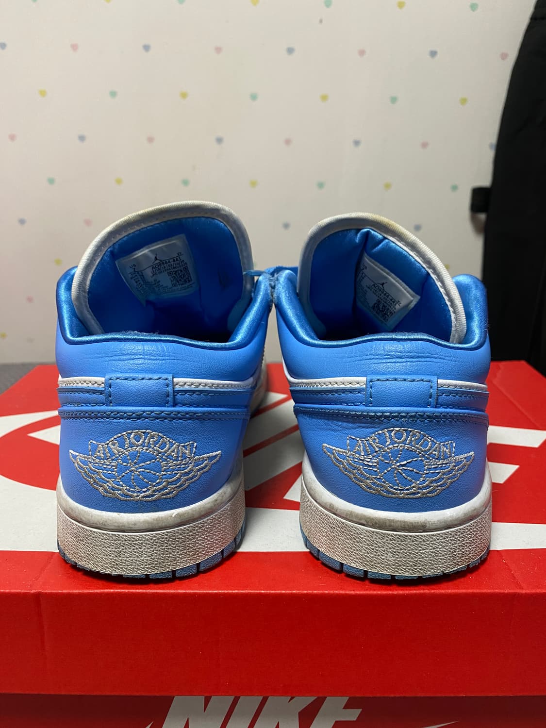나이키 조던1 로우 UNC 유니버시티 블루 240 상품이미지3