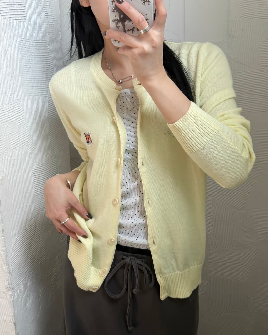 메종키츠네 폭스패치 레몬컬러 라운드넥 울 가디건 상품이미지9