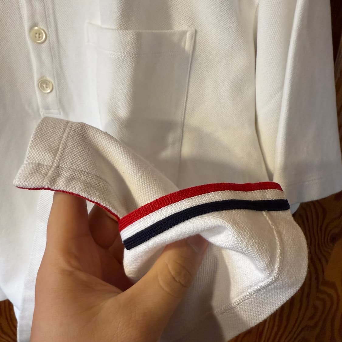 톰브라운 오버핏 화이트 pk 셔츠(카라티) 판매 합니다. 상품이미지7