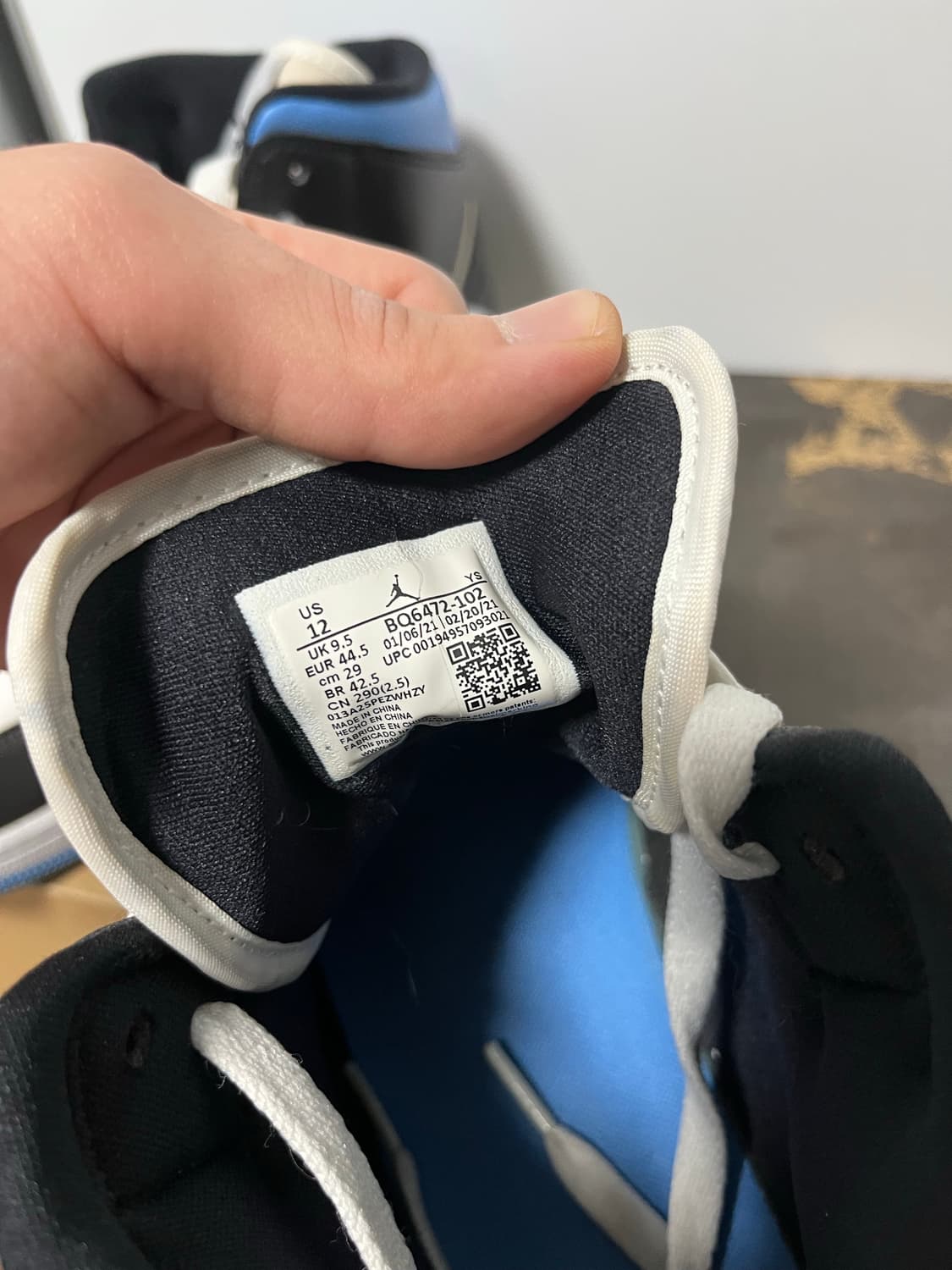 조던1 미드 상품이미지4