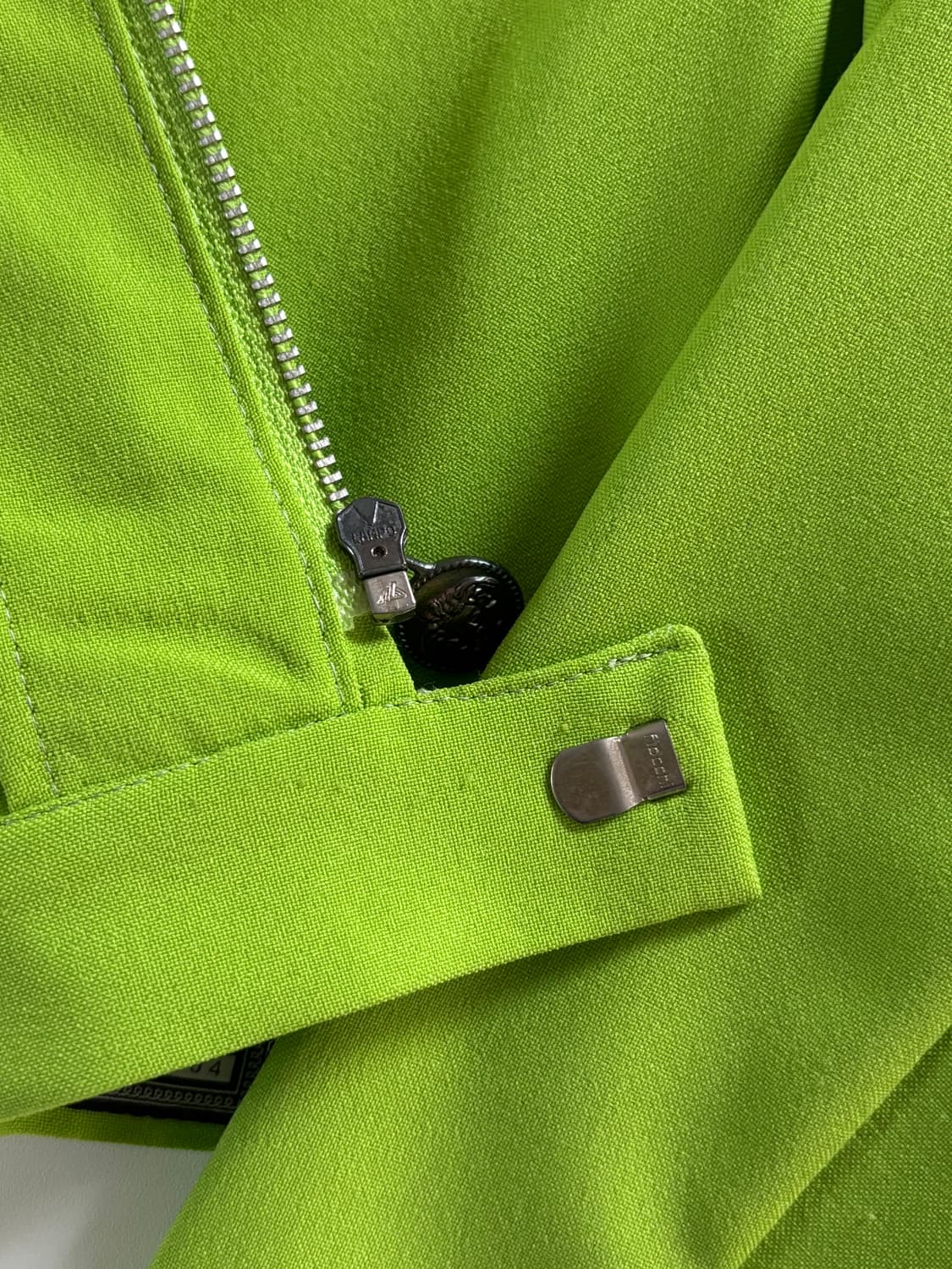 Versace 베르사체 라임 컬러 크롭 자켓 상품이미지6