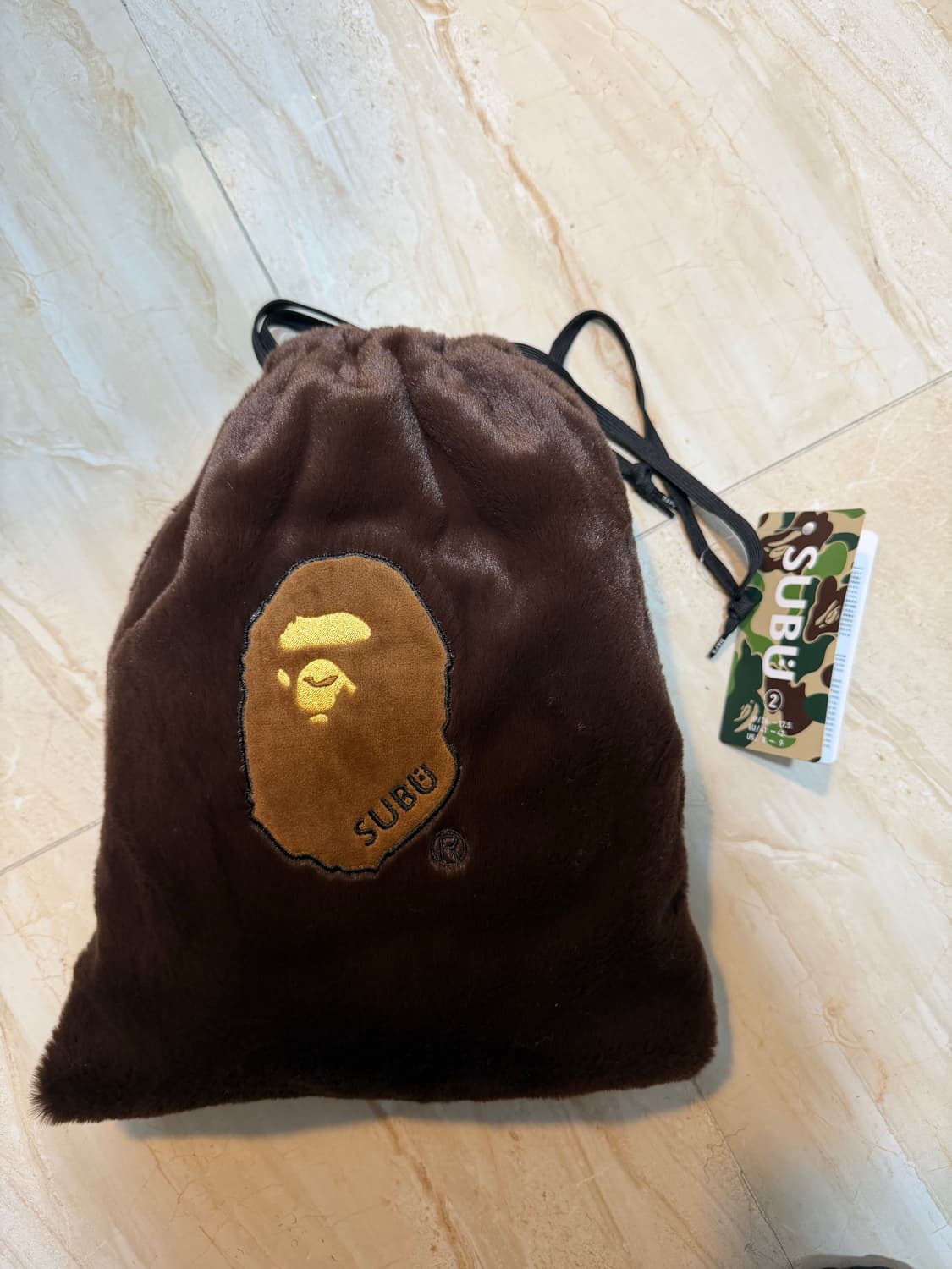 스부x베이프 에이프 헤드 퍼피 샌들 브라운 상품이미지5