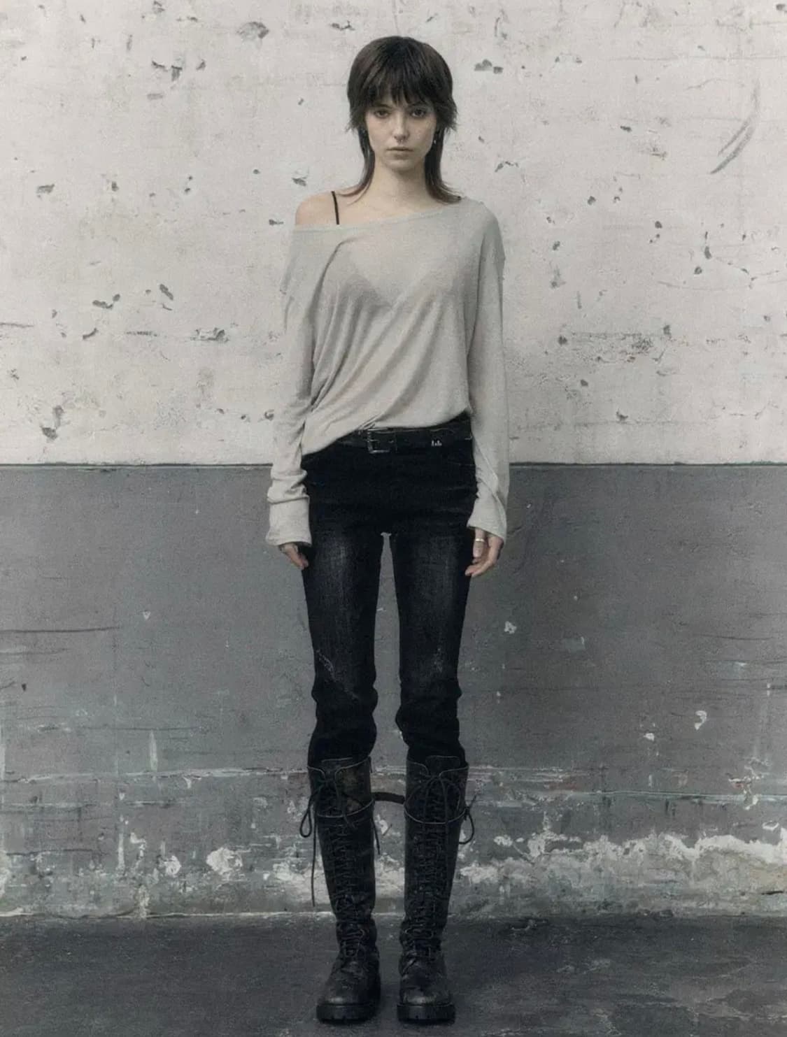 보헤미안서울 SHEER LOOSE FIT LONG SLEEVE 베이지 상품이미지1