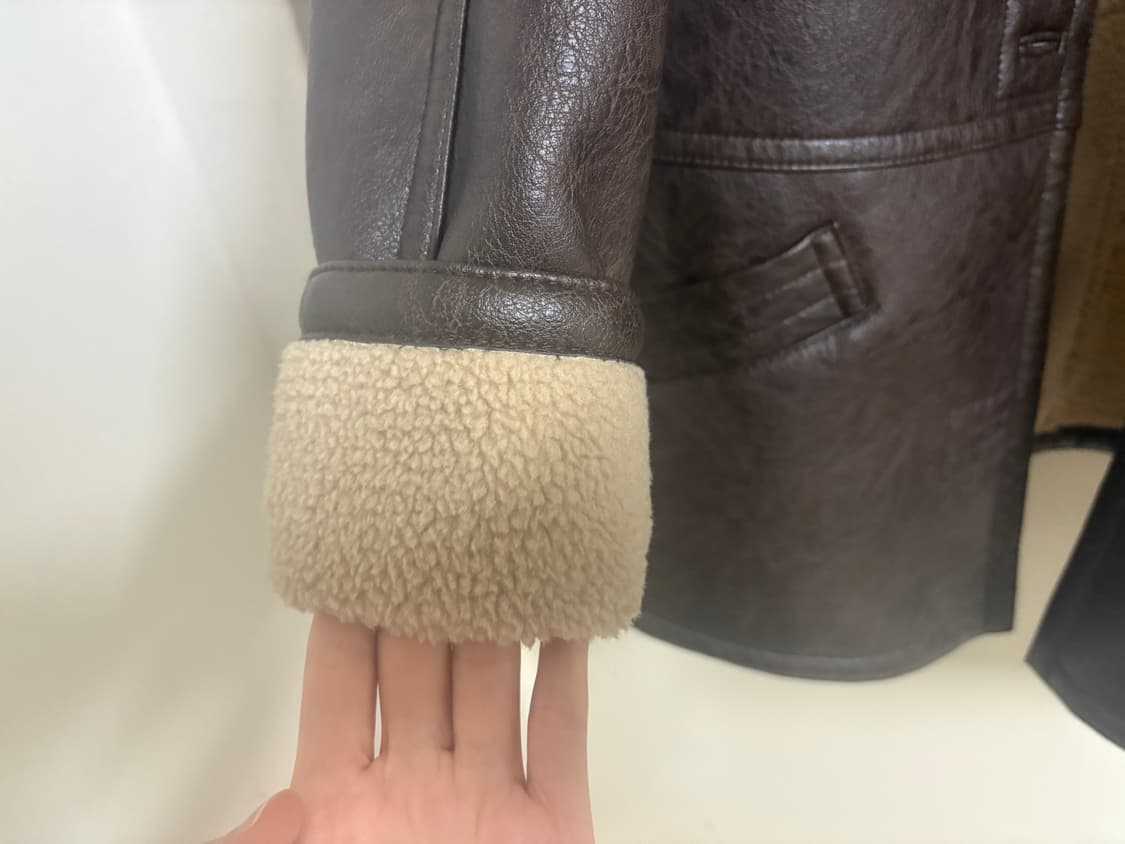 블루브릭 시어링 코트 (무스탕 자켓) 상품이미지5