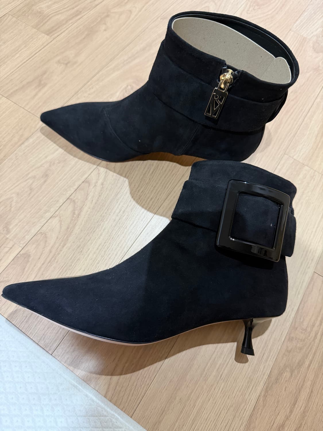 미착용) 로저비비에 벨벳 부츠 상품이미지4