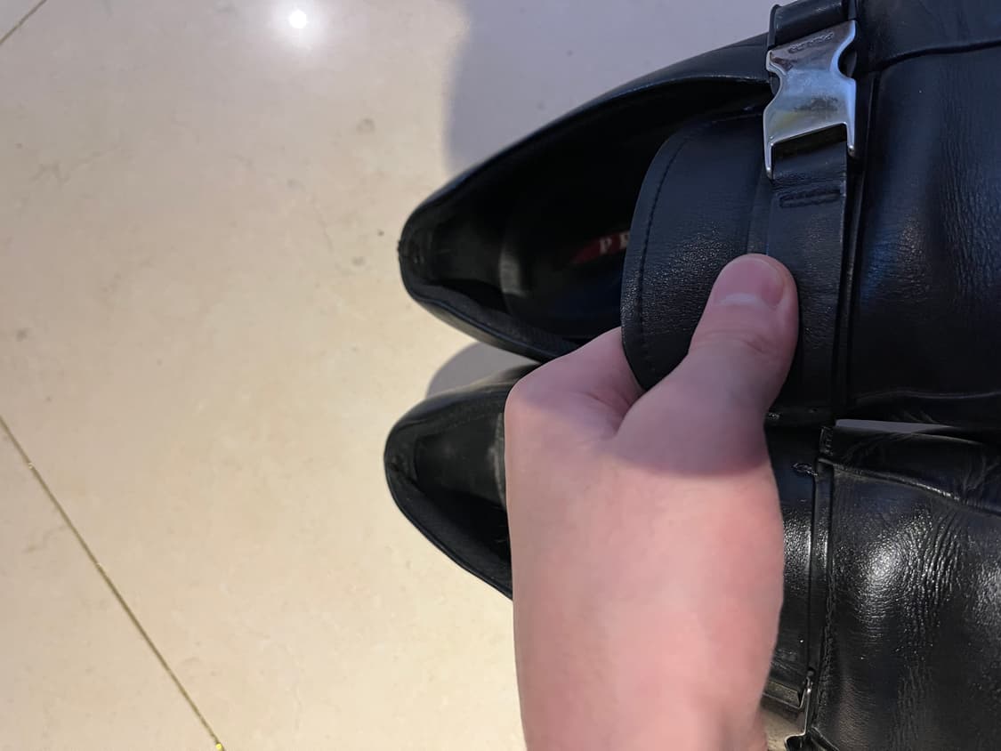 프라다 스포츠 메탈 버클 로퍼 스니커즈 8 상품이미지6