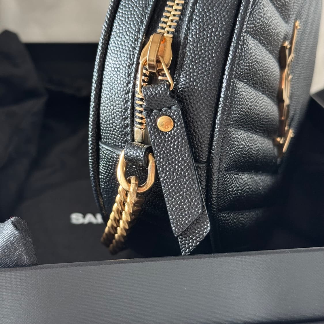 생로랑 탬버린백 상품이미지4