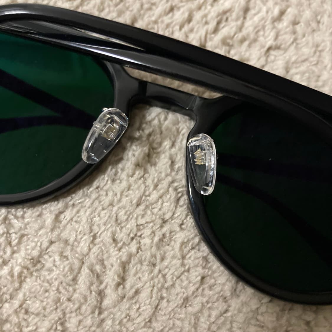 베라왕 플랫판토 여성용 선글라스  상품이미지4