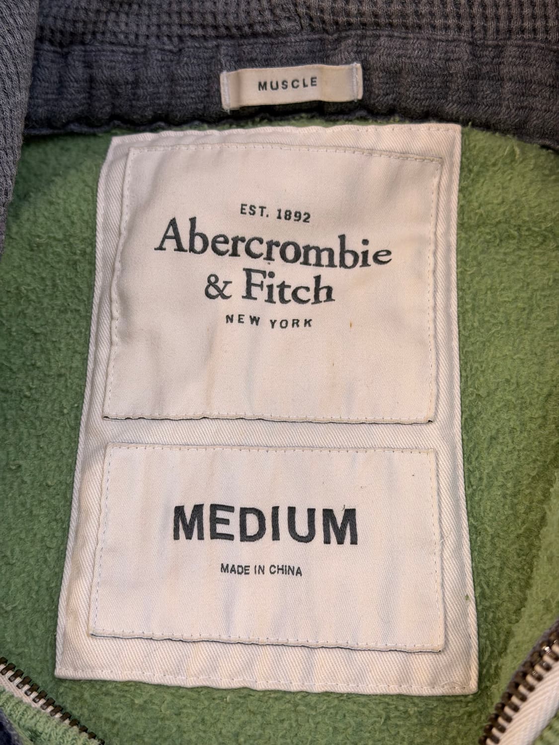 아베크롬비 y2k 울프죠 퍼 후드집업 말차 그린 상품이미지5