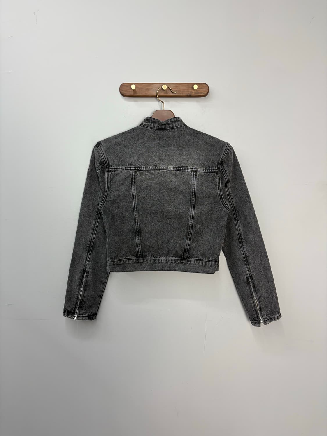 오드스튜디오 샌드워싱 바이커 데님 크롭 자켓 A2449 상품이미지5