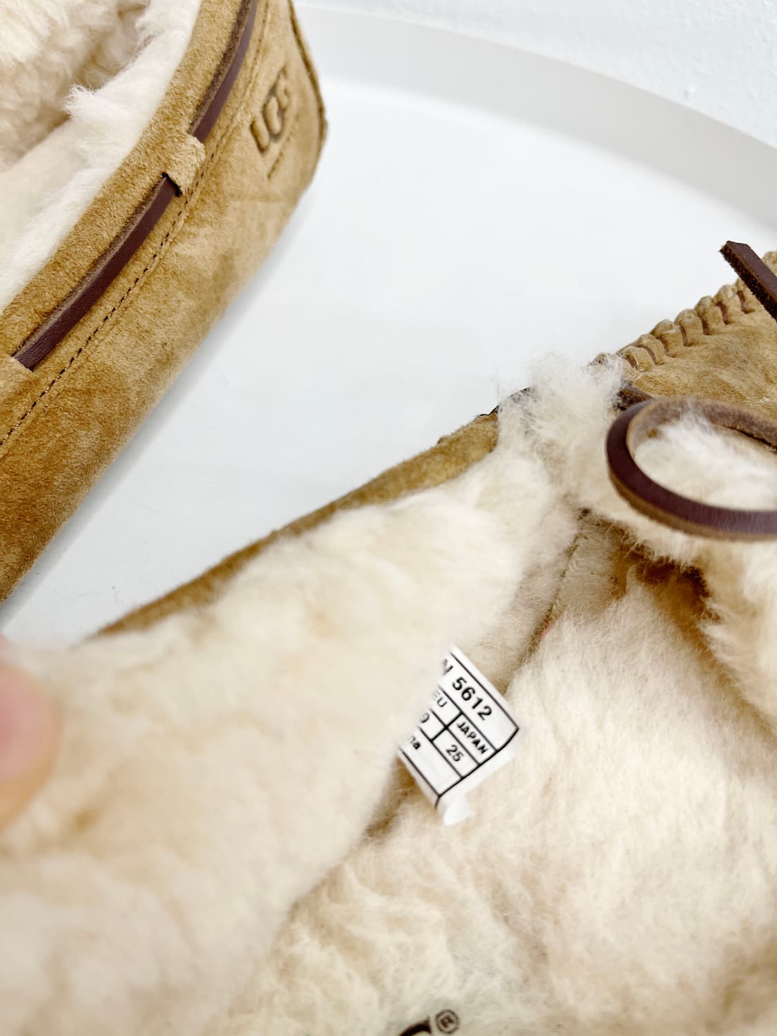 어그 모카신 240-45 상품이미지8