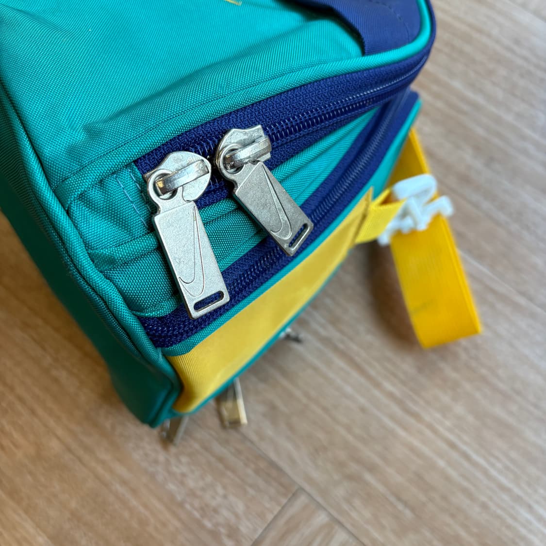 나이키 스우시 레트로 슬링백 상품이미지4