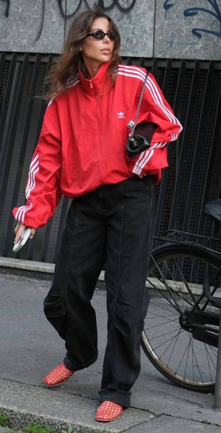 아디다스 오버핏 레드 트랙탑 저지 상품이미지3