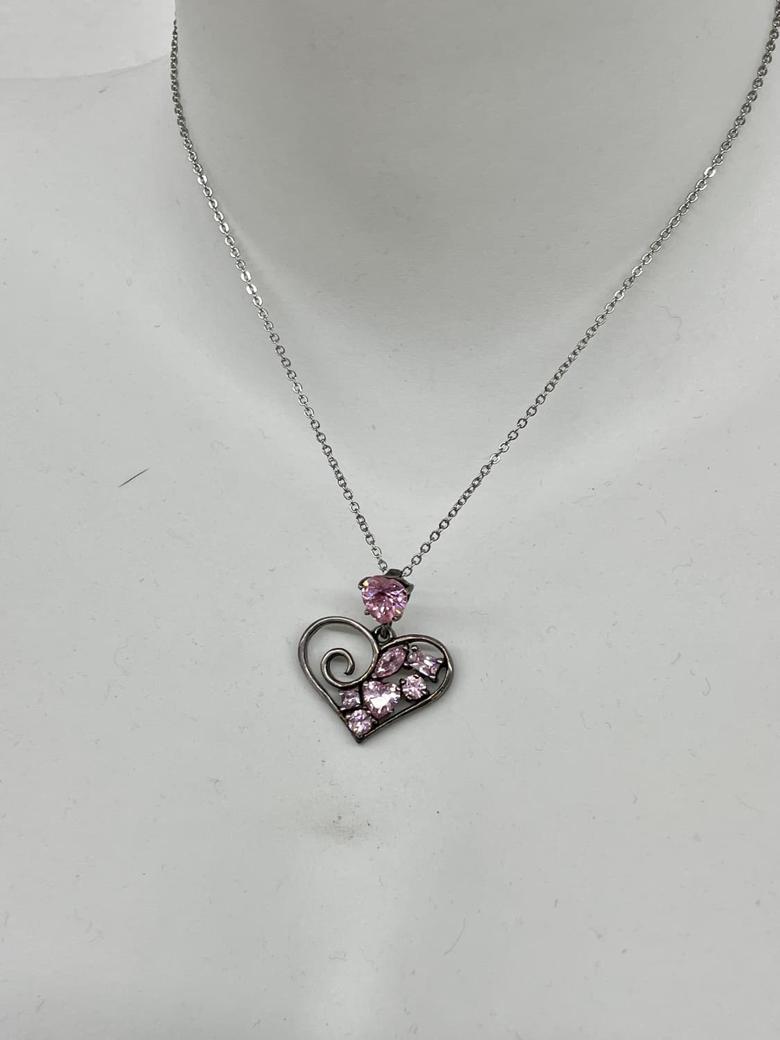 러블리 하트 큐빅 네크리스 상품이미지2