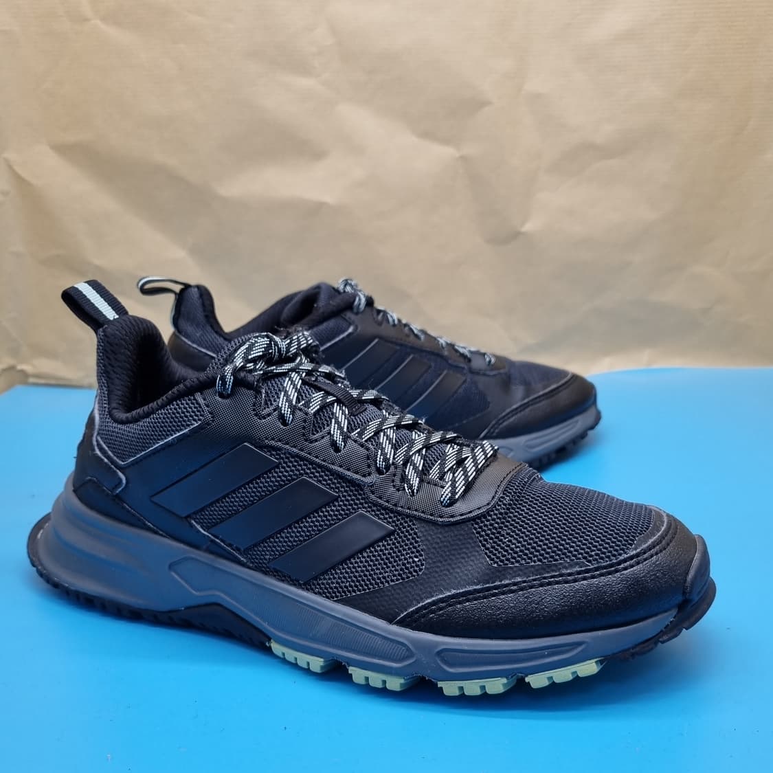 아디다스 라카디아 트레일 런닝화245 상품이미지1