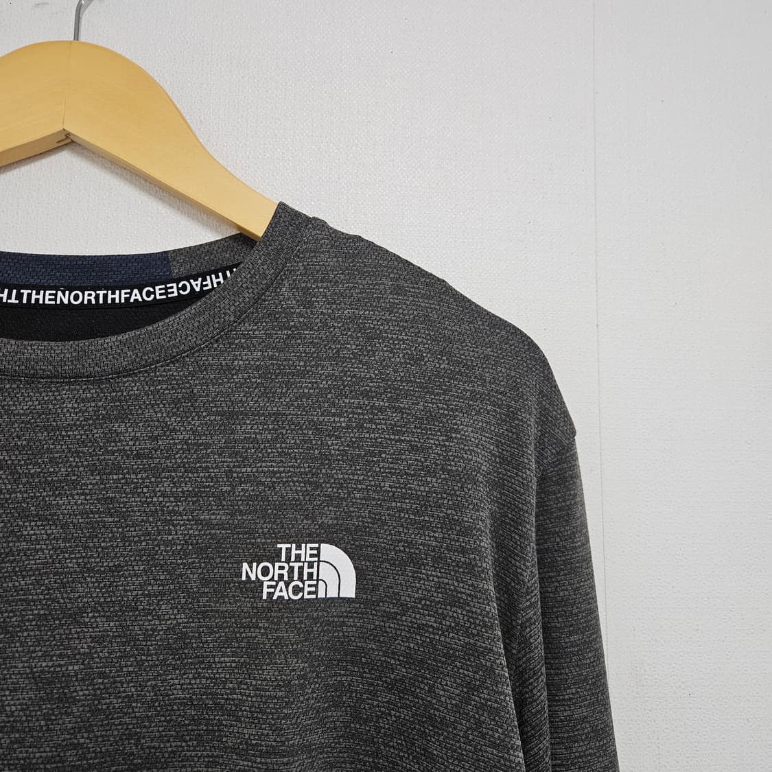 2XL 노스페이스 기능성 긴팔티셔츠 차콜그레이 상품이미지2