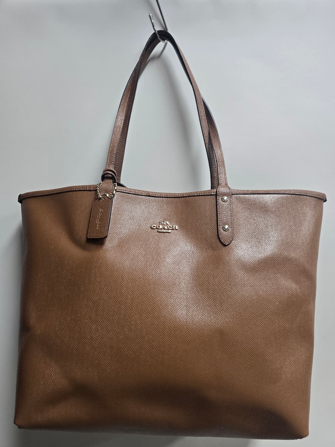 코치 양면 숄더백 상품이미지1