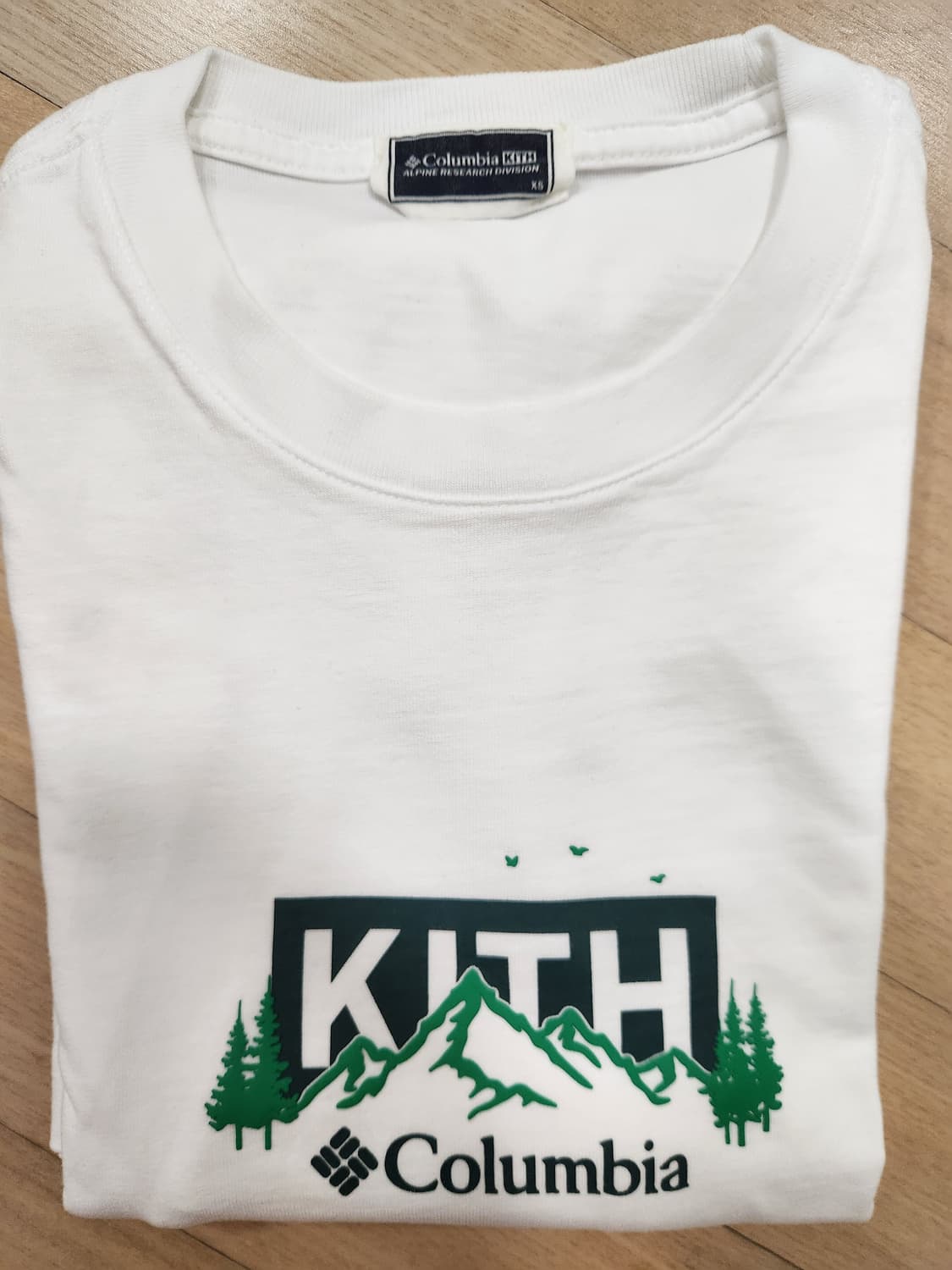 KITHx컬럼비아/ 랜드스케이프 클래식 로고티셔츠 상품이미지5