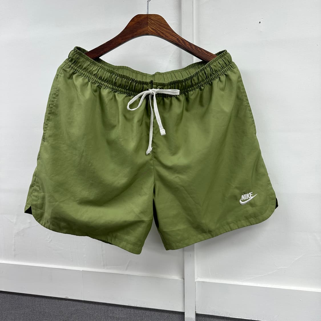 나이키 우븐 라인 플로우 쇼츠 밴딩 반바지 XL 상품이미지2