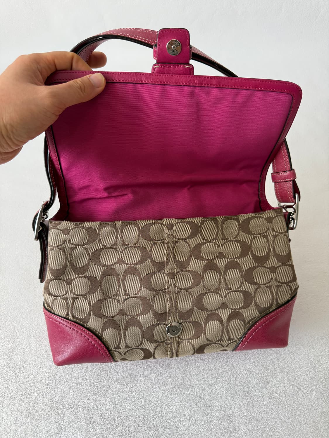 코치(COACH) 모노그램 레더 숄더백 상품이미지7