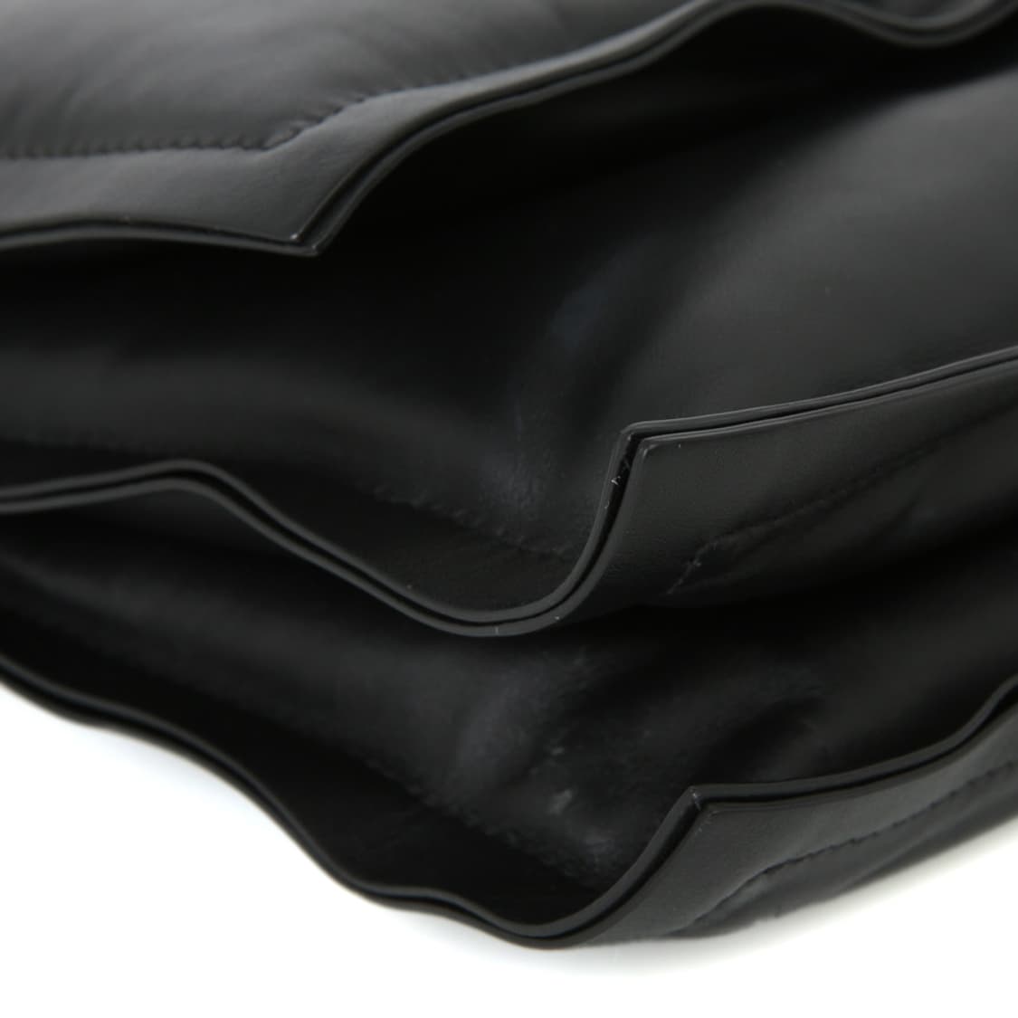 페라가모 비바 패딩 블랙 리본 바라 체인 숄더백 21I287 크로스 상품이미지10