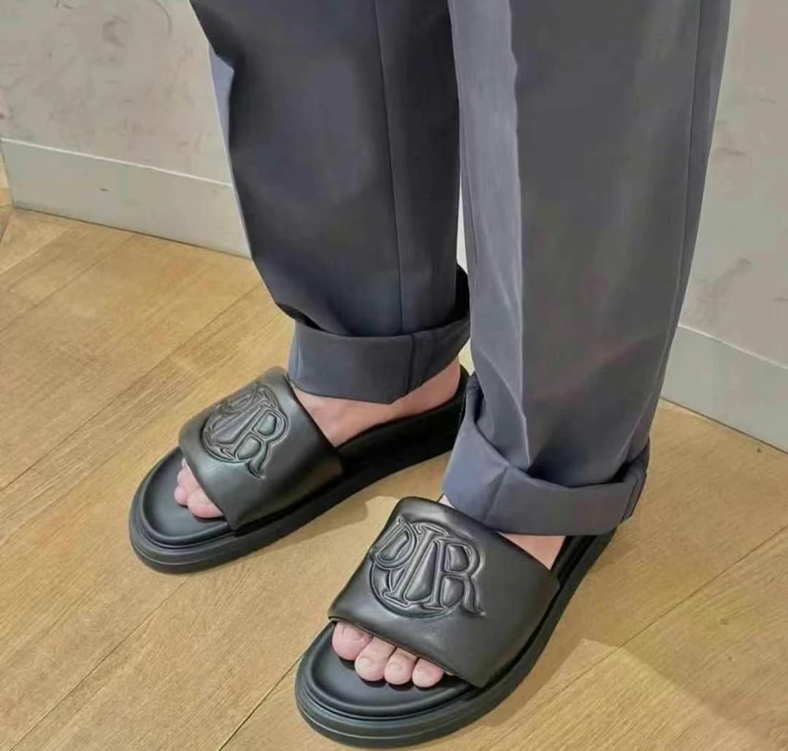 [판매] Dior 디올 레더 슬라이드 블랙 - 새상품 상품이미지3