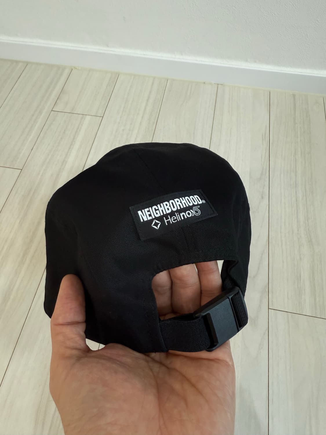헬리녹스 X 네이버후드 콜라보 캠프캡 블랙 상품이미지2