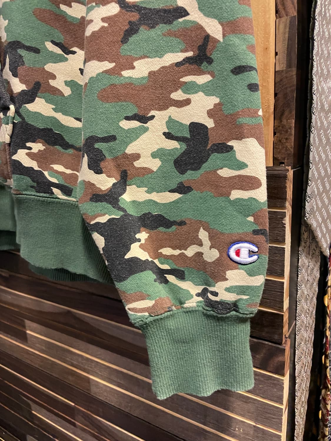 챔피온 카모후드티 상품이미지3