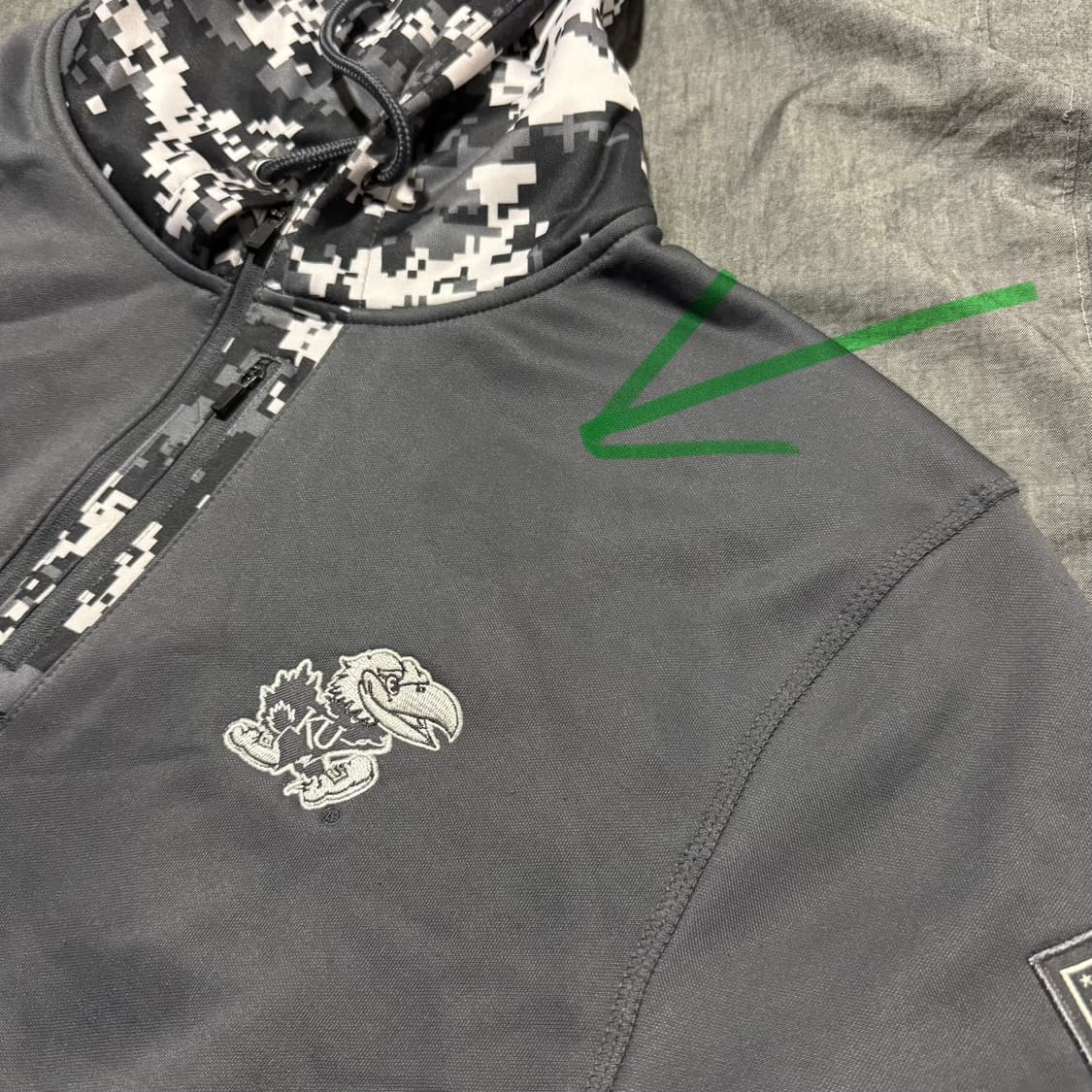 Military Digital Camo Quarter-Zip Hoodie 상품이미지10