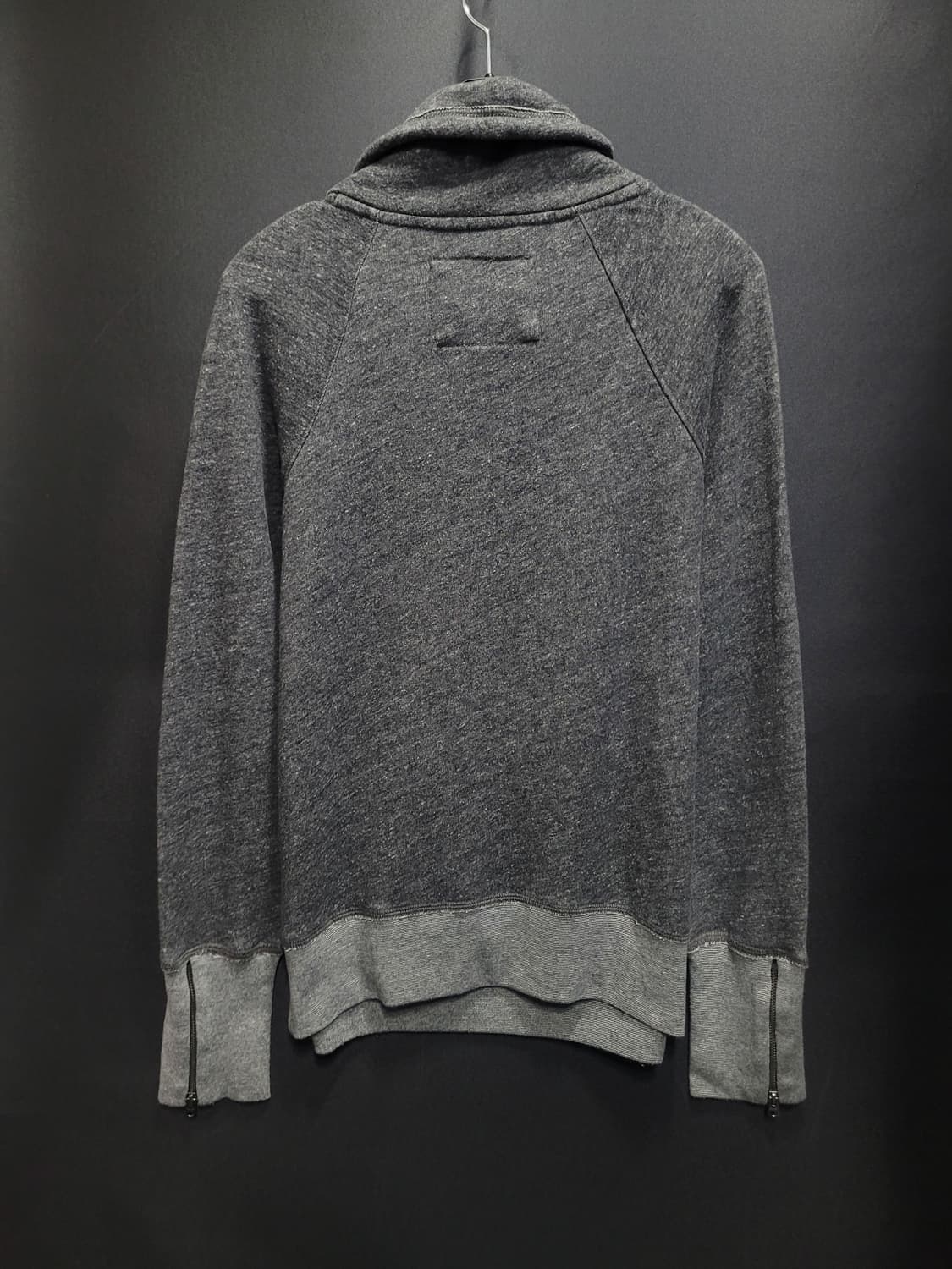 아베크롬비 사이즈 M 상품이미지3