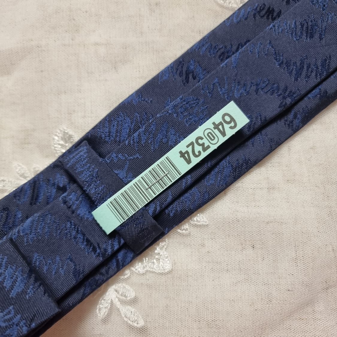 비비안웨스트우드 슬림 자카드 실크100% 넥타이 (상태최상/드라이완료) 상품이미지4