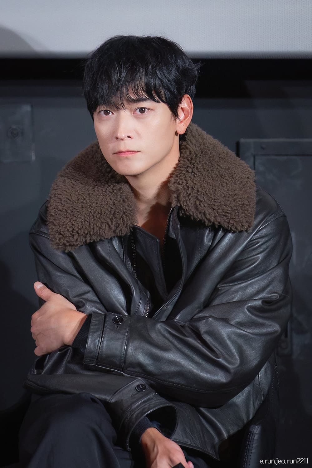 르메르 24fw 카프 레더 퍼 블루종 L 상품이미지2