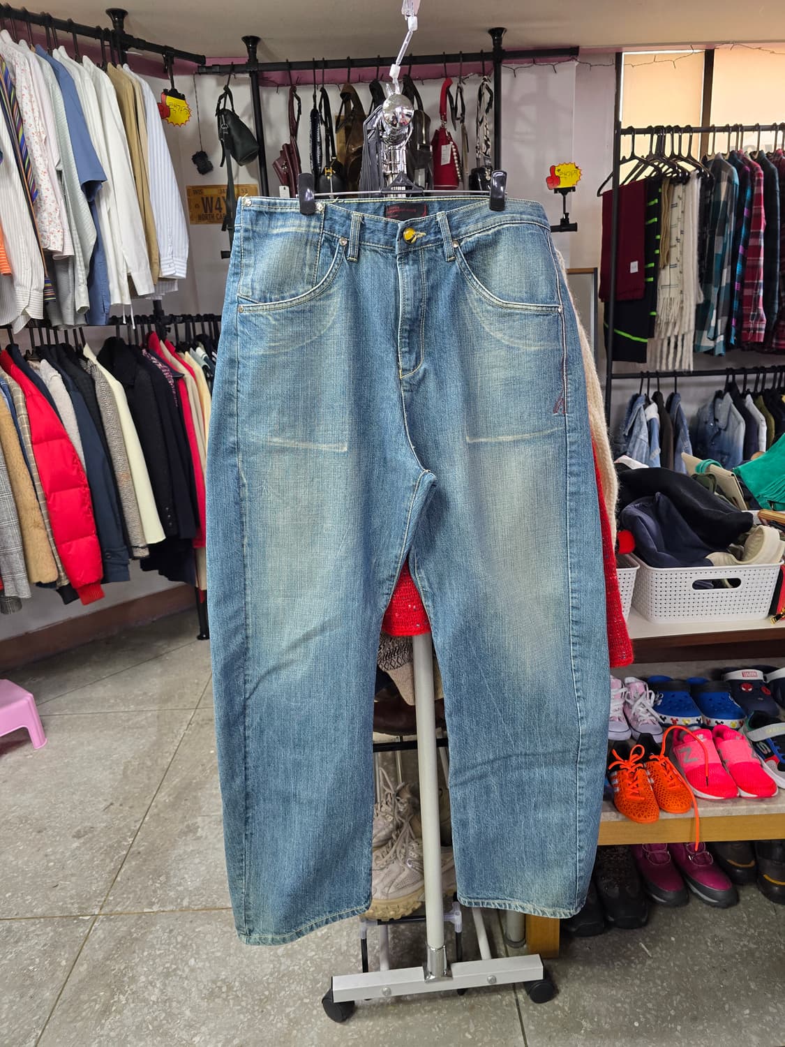 리바이스 엔지니어드진 워싱 데님 (1273) 상품이미지1