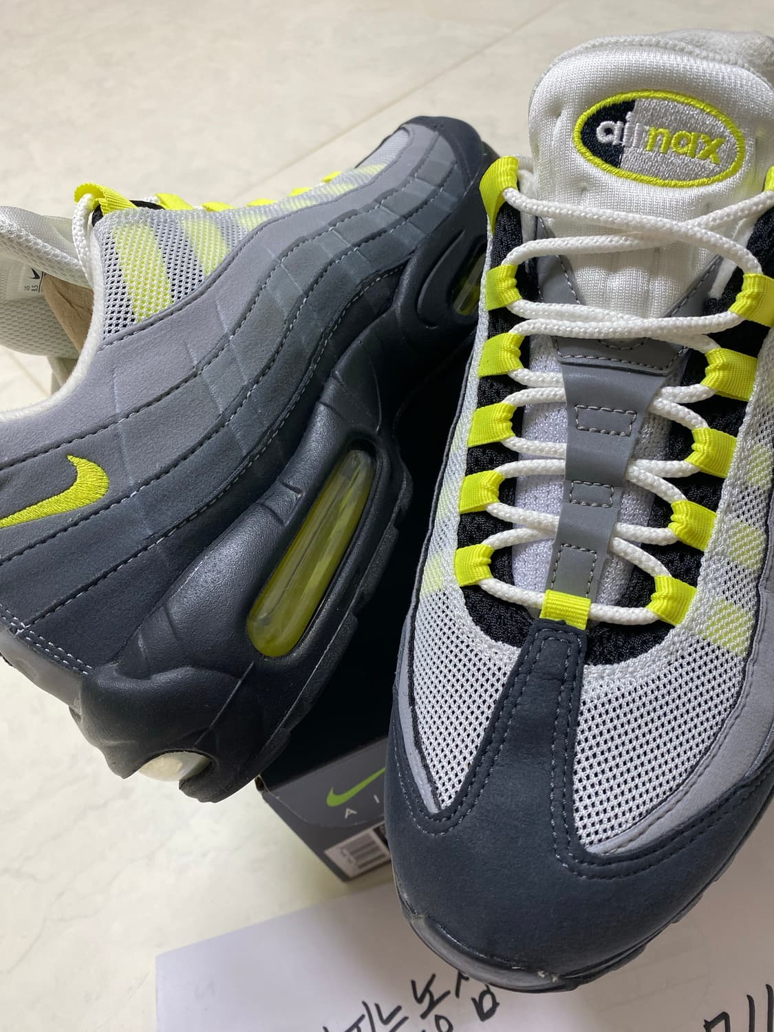 Nike Air Max 95 OG 형광 (2020) 265size 상품이미지4
